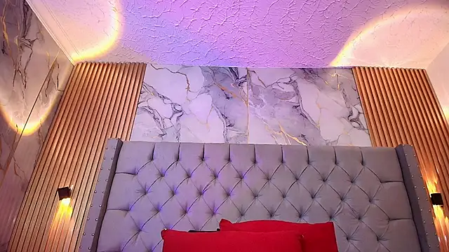 La indiia online show from 04.21.26