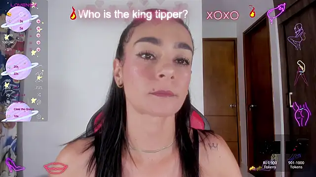 serafelle online show from 02.18.25