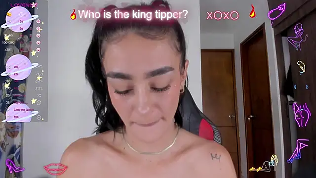 serafelle online show from 02.24.25