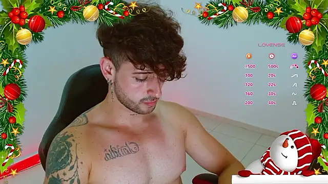 Snapshot of Ares_blue chatting on 12.02.24 Ares blue online show from 12.02.24