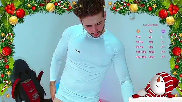 Snapshot of Ares_blue chatting on 12.09.24 Ares blue online show from 12.09.24