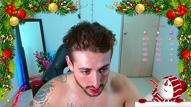 Snapshot of Ares_blue chatting on 12.14.24 Ares blue online show from 12.14.24