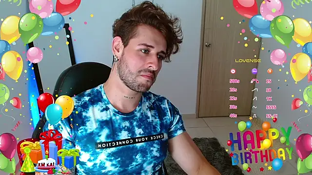 Snapshot of Ares_blue chatting on 12.28.24 Ares blue online show from 12.28.24