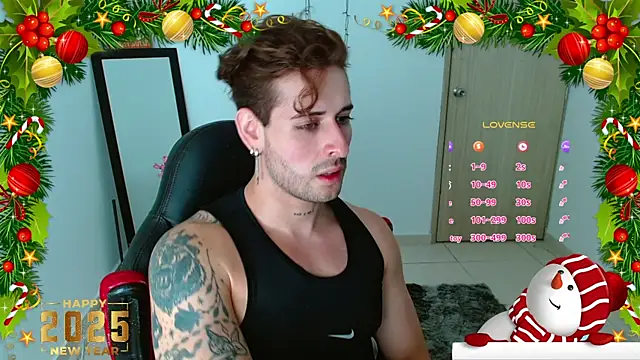 Snapshot of Ares_blue chatting on 12.31.24 Ares blue online show from 12.31.24