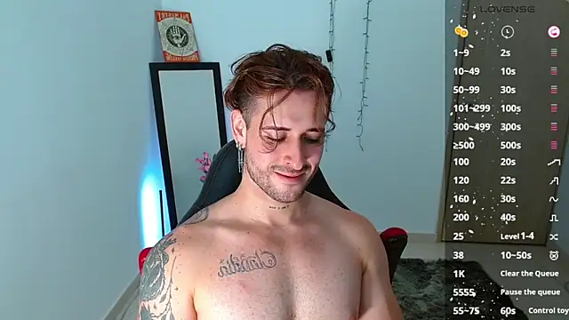 Snapshot of Ares_blue chatting on 01.17.25 Ares blue online show from 01.17.25