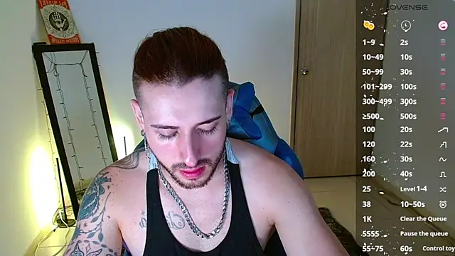 Snapshot of Ares_blue chatting on 02.13.25 Ares blue online show from 02.13.25