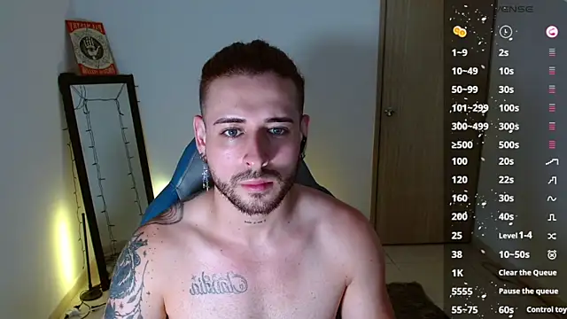 Snapshot of Ares_blue chatting on 02.14.25 Ares blue online show from 02.14.25