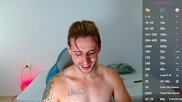 Snapshot of Ares_blue chatting on 03.13.25 Ares blue online show from 03.13.25