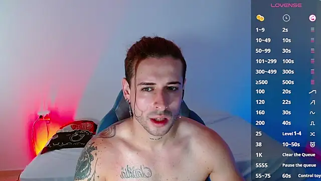 Snapshot of Ares_blue chatting on 03.18.25 Ares blue online show from 03.18.25