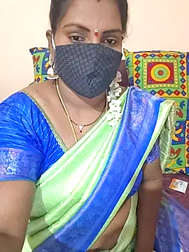 Snapshot of nisha_20 chatting on 02.21.25 nisha 20 online show from 02.21.25