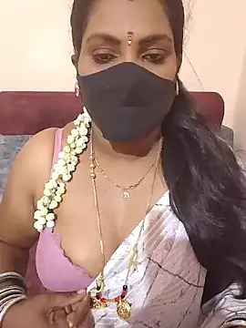 Snapshot of nisha_20 chatting on 02.25.25 nisha 20 online show from 02.25.25