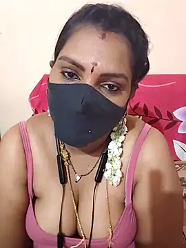 Snapshot of nisha_20 chatting on 02.27.25 nisha 20 online show from 02.27.25