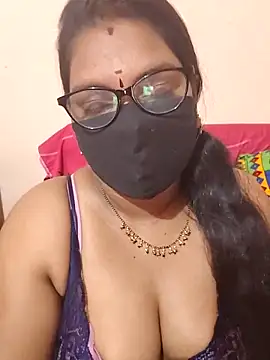 Snapshot of nisha_20 chatting on 03.23.25 nisha 20 online show from 03.23.25