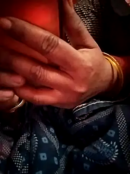 Snapshot of Cutkajal chatting on 12.29.24 Cutkajal online show from 12.29.24