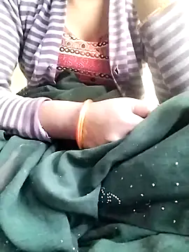 Snapshot of Cutkajal chatting on 01.13.25 Cutkajal online show from 01.13.25