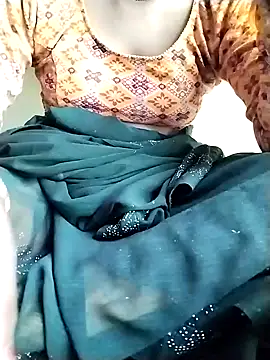Snapshot of Cutkajal chatting on 01.19.25 Cutkajal online show from 01.19.25