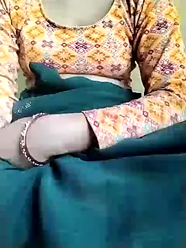 Snapshot of Cutkajal chatting on 01.23.25 Cutkajal online show from 01.23.25