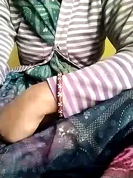 Snapshot of Cutkajal chatting on 01.28.25 Cutkajal online show from 01.28.25