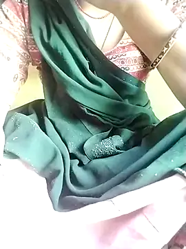 Snapshot of Cutkajal chatting on 03.05.25 Cutkajal online show from 03.05.25