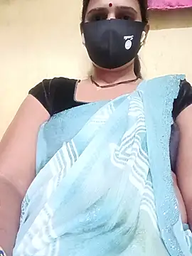 Snapshot of Cutkajal chatting on 07.13.26 Cutkajal online show from 07.13.26