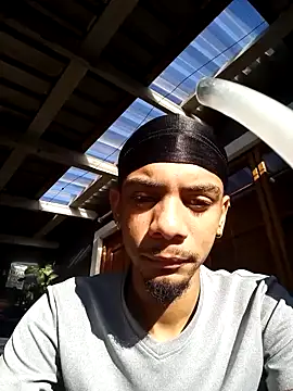 29YOURZ 28  online show from 12.10.24