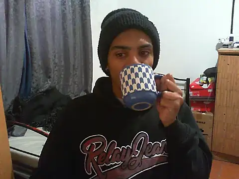 29YOURZ 28  online show from 09.19.25