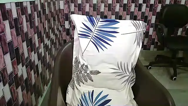 N-Natasha online show from 09.21.25