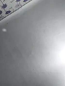 SweetLeila40 online show from 03.05.25