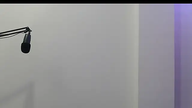 evaleribigtits18 online show from 11.23.25