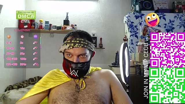 Snapshot of BISEXGOOD777 chatting on 10.11.25 BISEXGOOD777 online show from 10.11.25