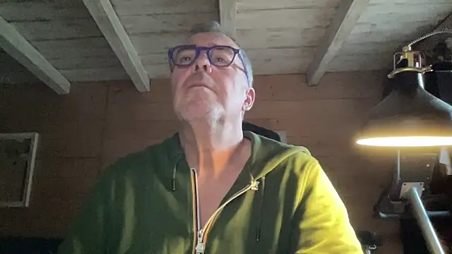 Snapshot of lelohop chatting on 02.09.26 lelohop online show from 02.09.26