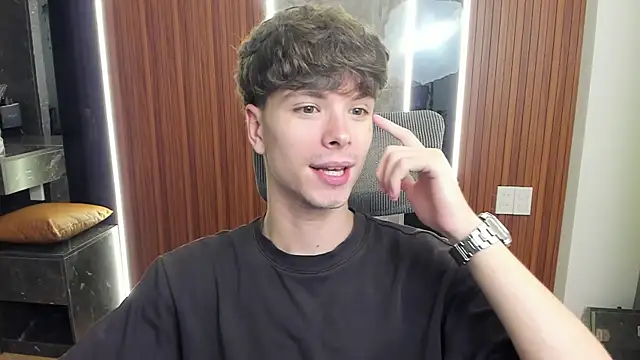 calvin love you online show from 04.11.26