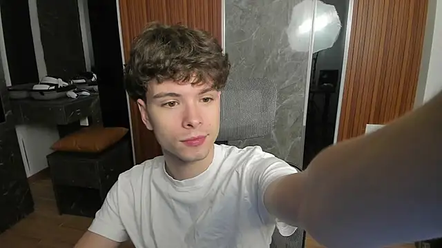 calvin love you online show from 06.28.26
