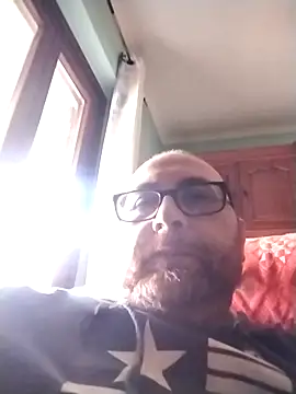 Snapshot of Cazzodr chatting on 03.04.25 Cazzodr online show from 03.04.25