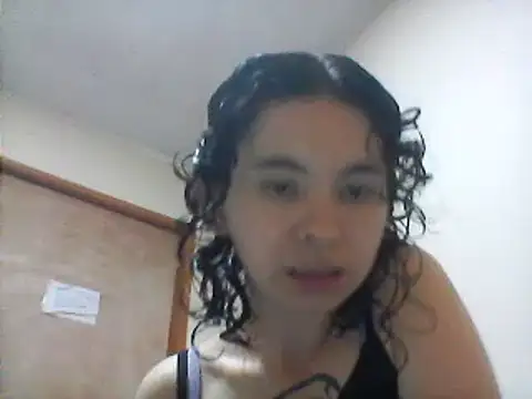 Snapshot of CELEna098rs707 chatting on 12.21.24 CELEna098rs707 online show from 12.21.24