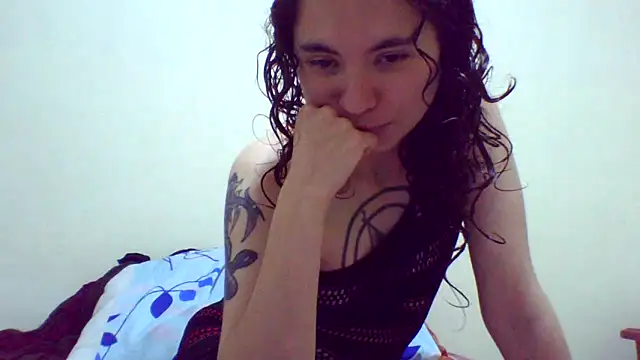 Snapshot of CELEna098rs707 chatting on 09.29.25 CELEna098rs707 online show from 09.29.25
