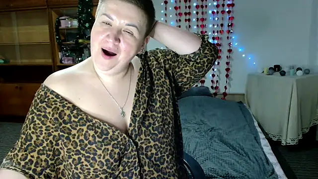 Snapshot of Annet1912 chatting on 02.10.25 Annet1912 online show from 02.10.25