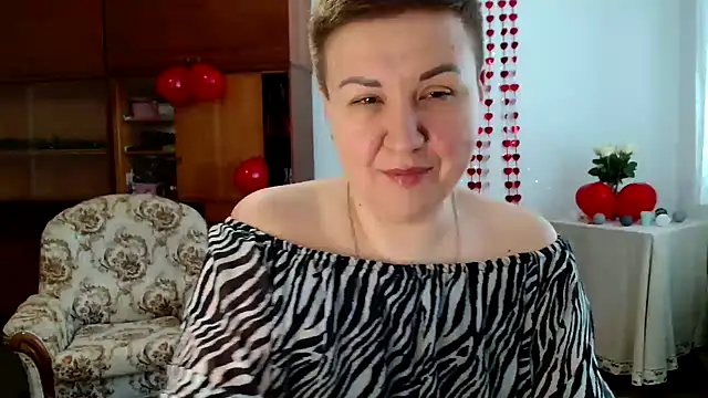 Snapshot of Annet1912 chatting on 02.14.25 Annet1912 online show from 02.14.25