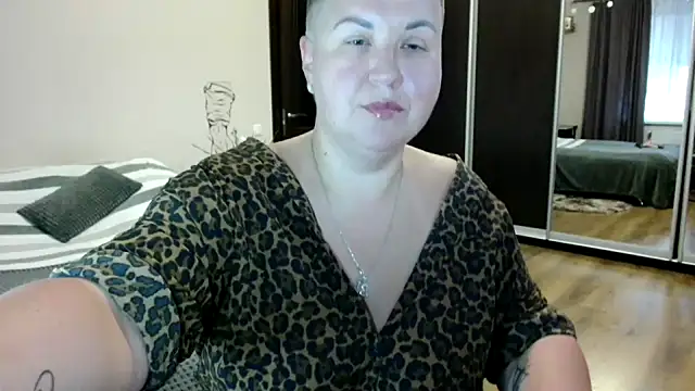 Snapshot of Annet1912 chatting on 10.23.25 Annet1912 online show from 10.23.25