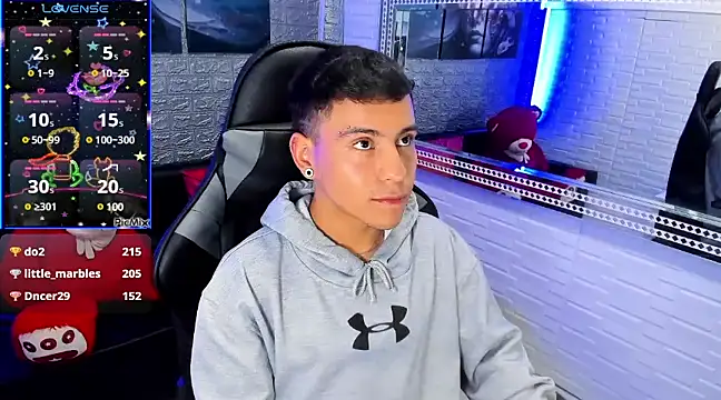 Snapshot of salvadorgomezx chatting on 12.26.24 salvadorgomezx online show from 12.26.24