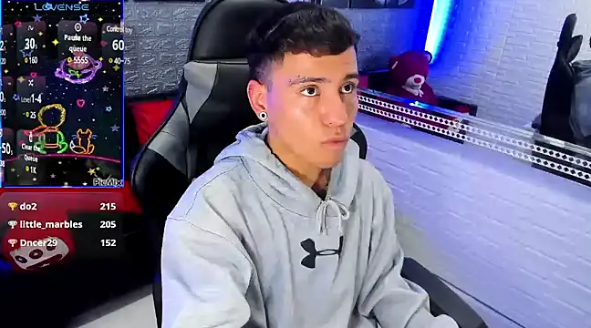 Snapshot of salvadorgomezx chatting on 12.26.24 salvadorgomezx online show from 12.26.24