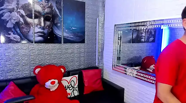 Snapshot of salvadorgomezx chatting on 01.10.25 salvadorgomezx online show from 01.10.25