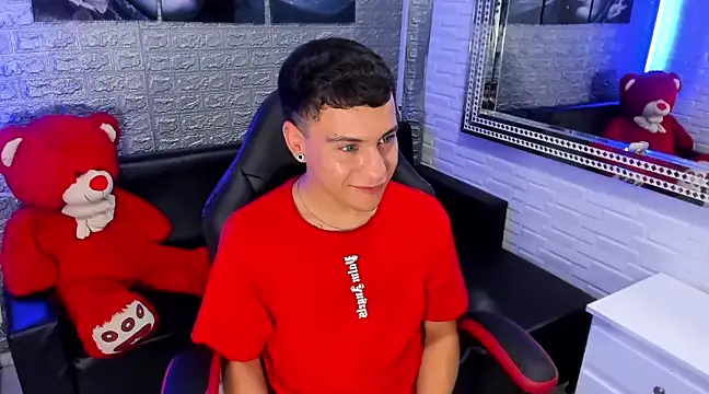 Snapshot of salvadorgomezx chatting on 02.09.25 salvadorgomezx online show from 02.09.25