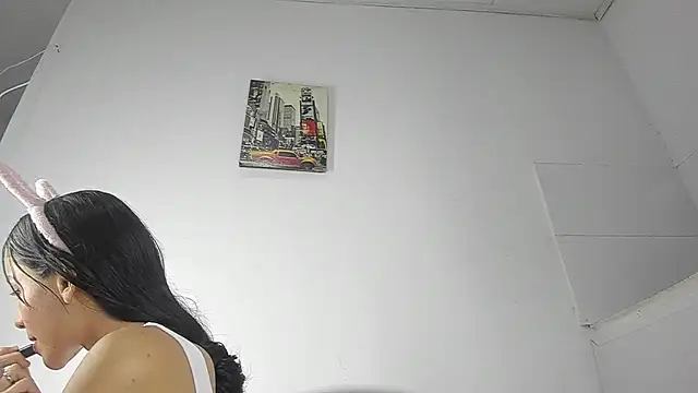 Snapshot of Sophie_sweett19 chatting on 12.18.24 Sophie sweett19 online show from 12.18.24
