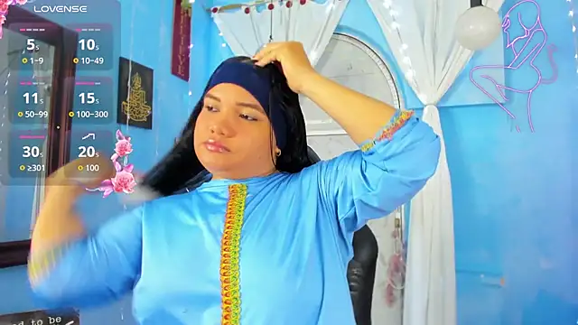 Snapshot of Falak-Yasin chatting on 04.18.26 Falak-Yasin online show from 04.18.26