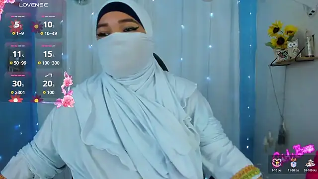 Snapshot of Falak-Yasin chatting on 04.30.26 Falak-Yasin online show from 04.30.26