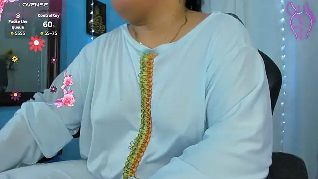 Snapshot of Falak-Yasin chatting on 05.05.26 Falak-Yasin online show from 05.05.26