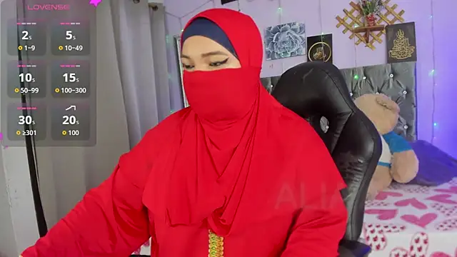 Snapshot of Falak-Yasin chatting on 06.05.26 Falak-Yasin online show from 06.05.26