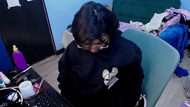 Snapshot of X_CHERRY_XX chatting on 07.05.26 X CHERRY XX online show from 07.05.26