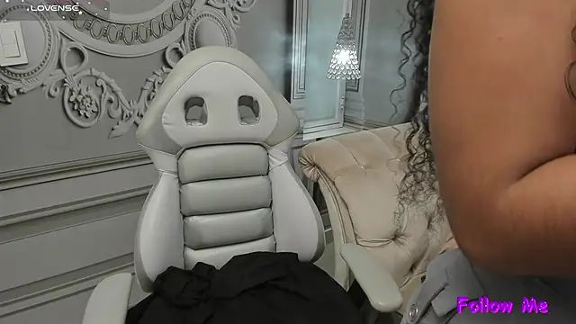 Snapshot of joselyn_sexy_ chatting on 01.04.25 joselyn sexy online show from 01.04.25